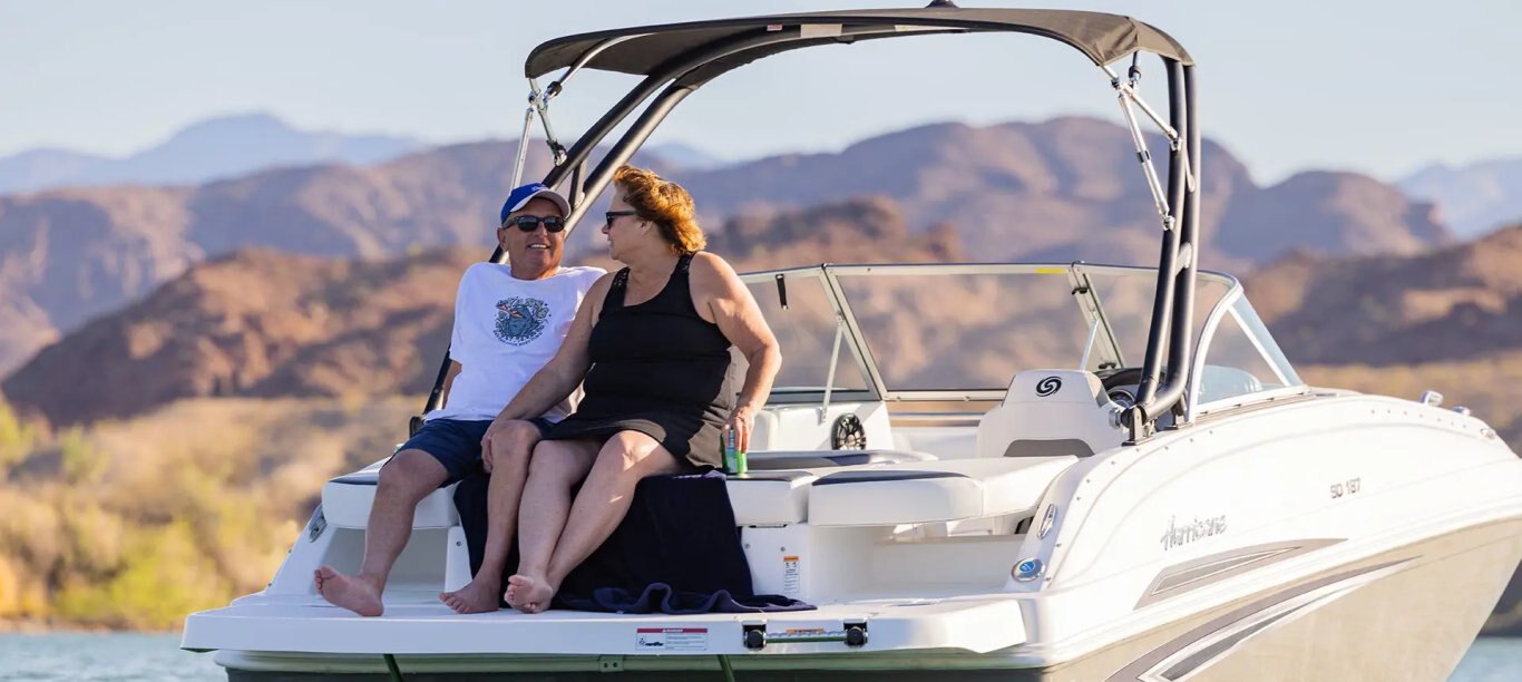 Hurricane SunDeck 187 IO Sterndrive