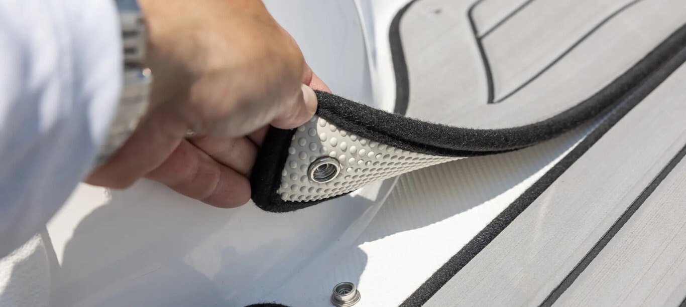 Hurricane SunDeck Sport 188 IO