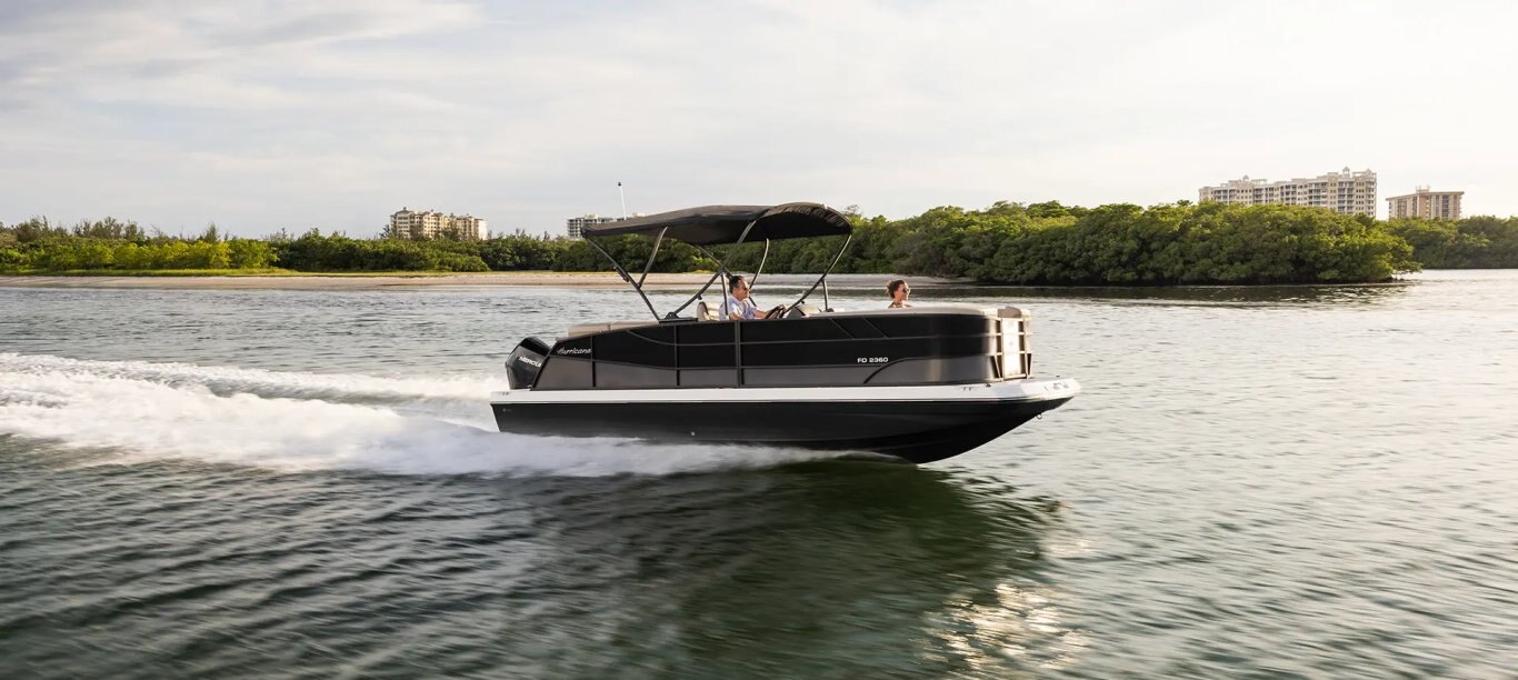 Hurricane FunDeck 2360 SB OB