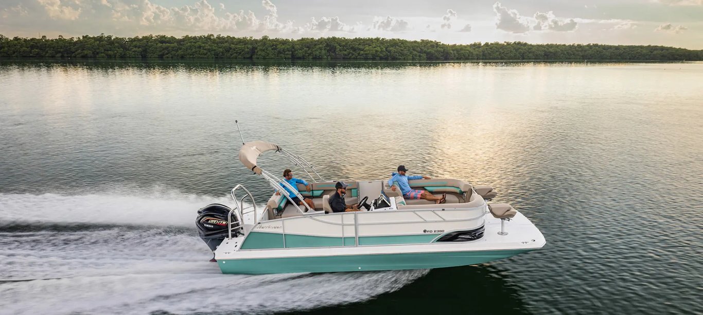 Hurricane FunDeck 2360 REF OB