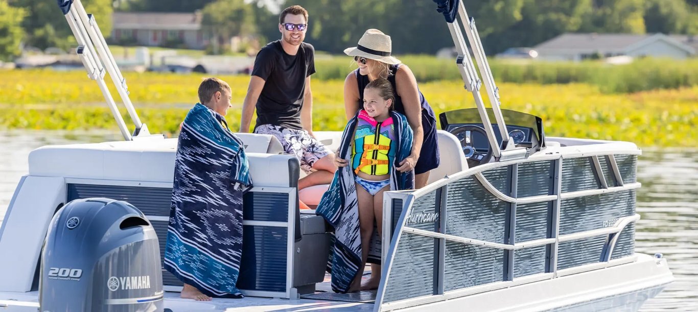 Hurricane FunDeck 2260 RE OB