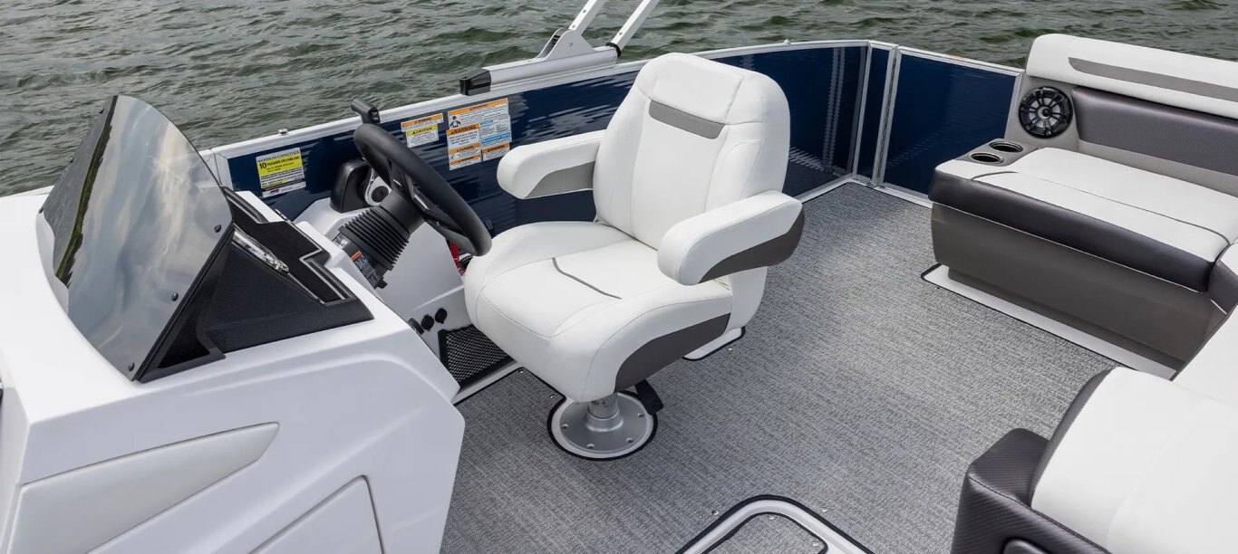 Hurricane FunDeck 2260 RE OB