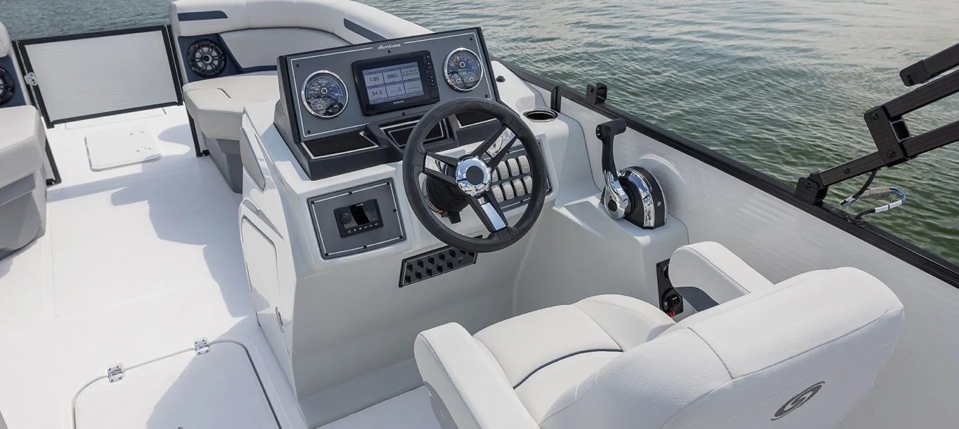 Hurricane FunDeck 2260 REF OB