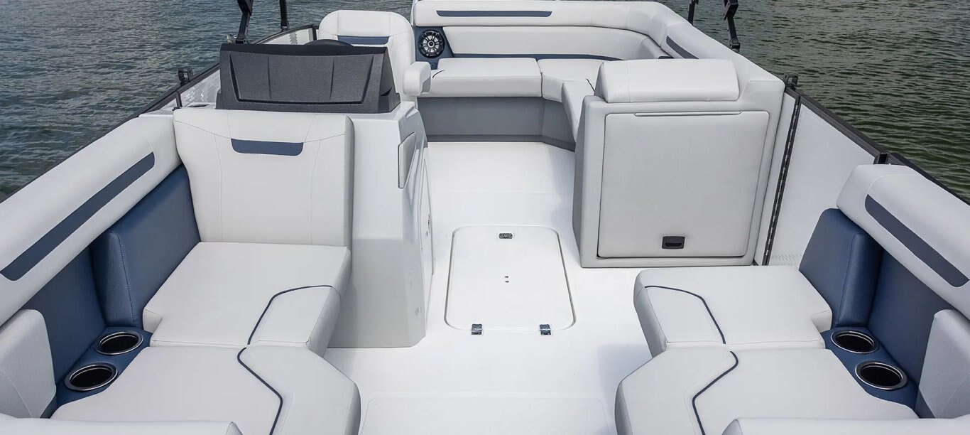 Hurricane FunDeck 2260 REF OB