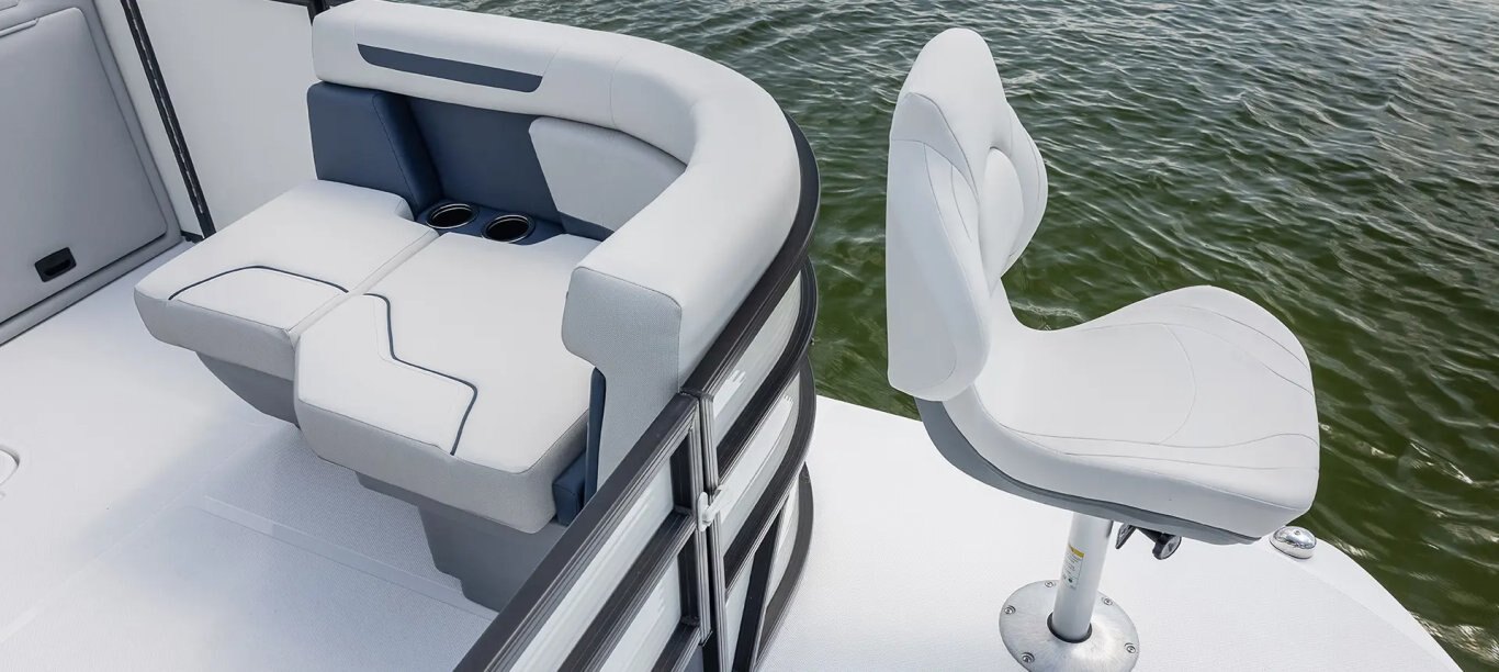 Hurricane FunDeck 2260 REF OB