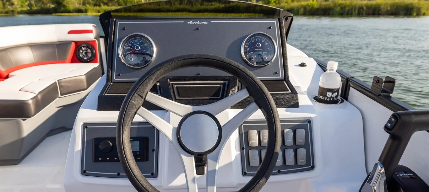 Hurricane FunDeck 1960 RE