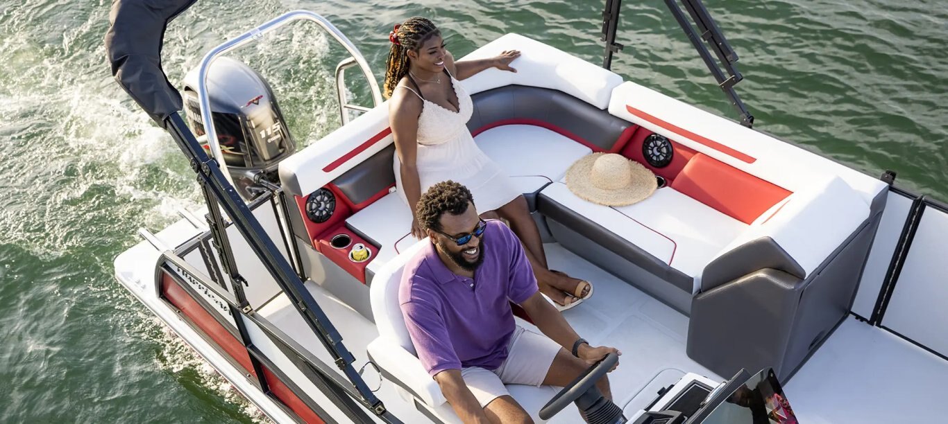 Hurricane FunDeck 1960 RE