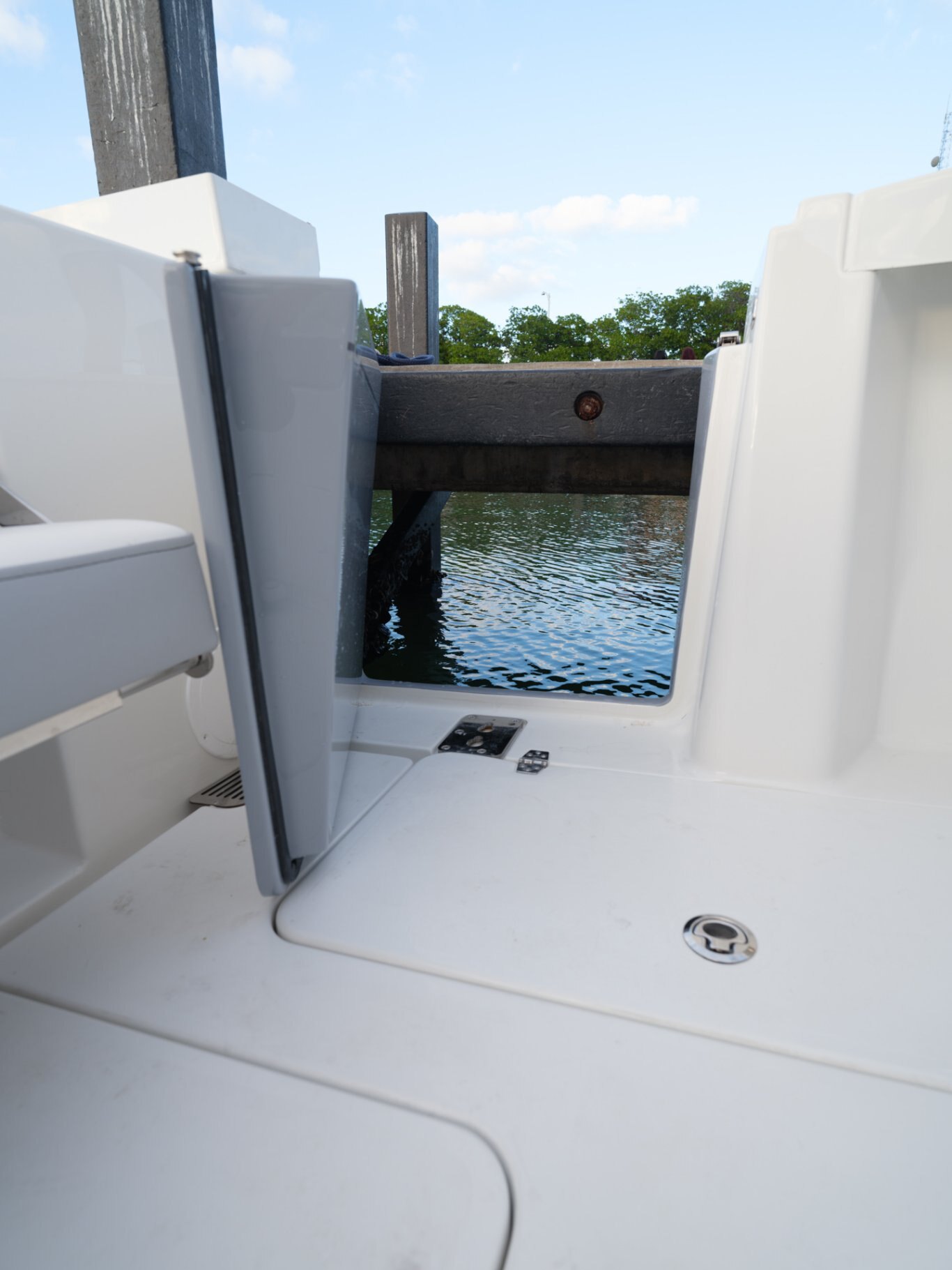 2026 Parker 294 FATHOM