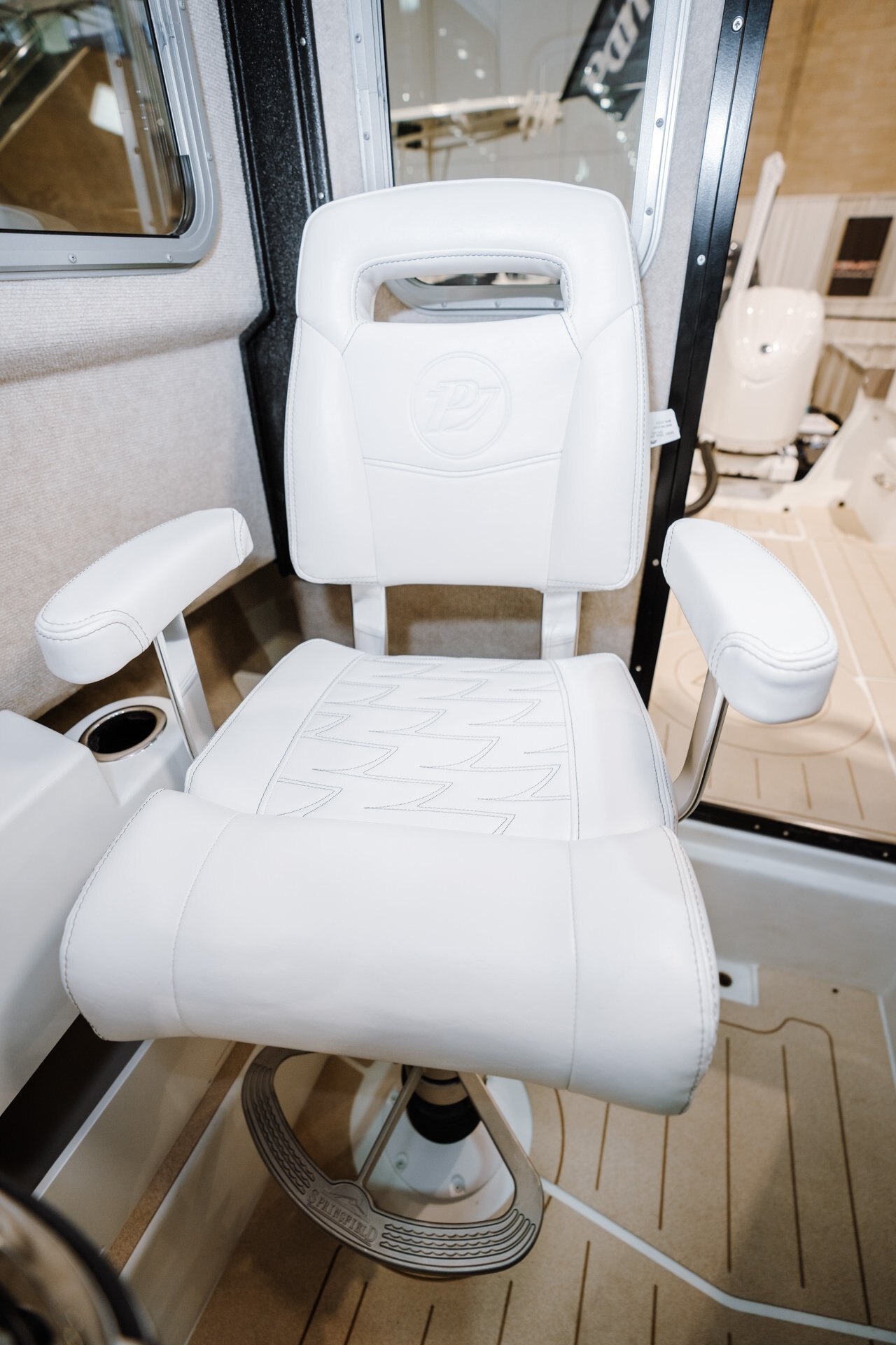 2026 Parker 217 EXPLORER