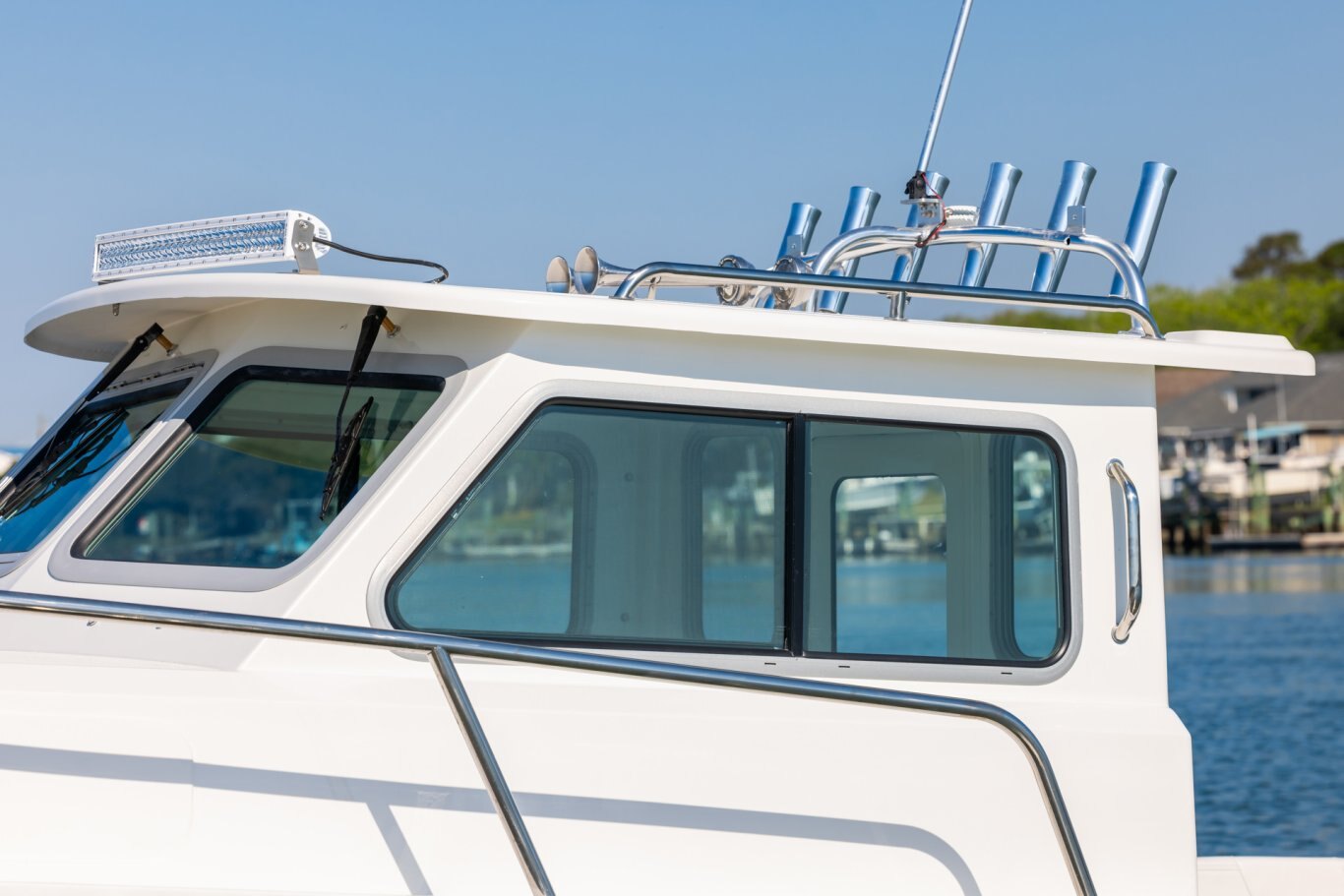 2026 Parker 227 EXPLORER