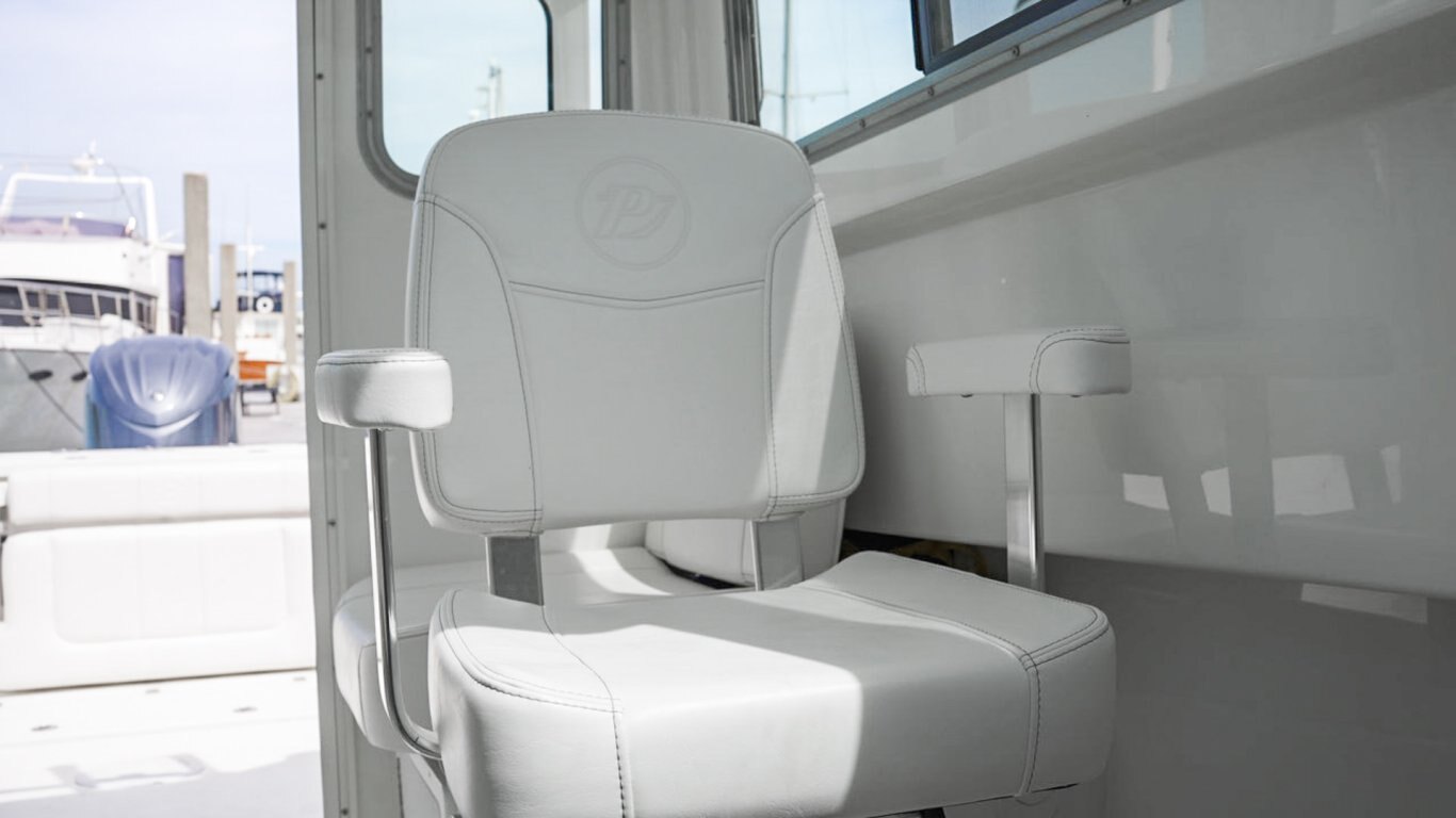 2026 Parker 227 EXPLORER