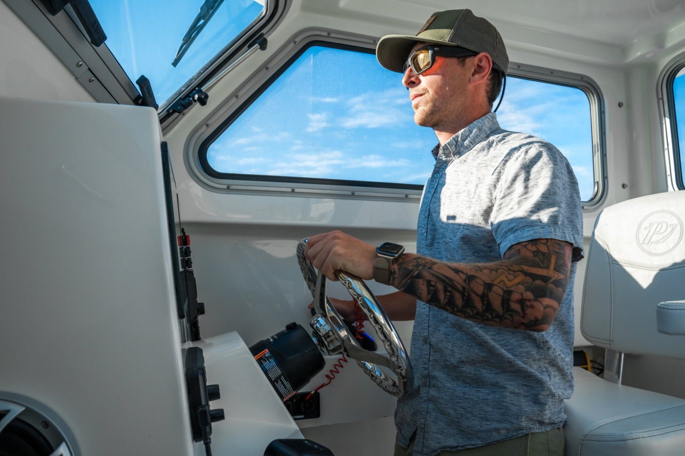 2026 Parker 227 EXPLORER