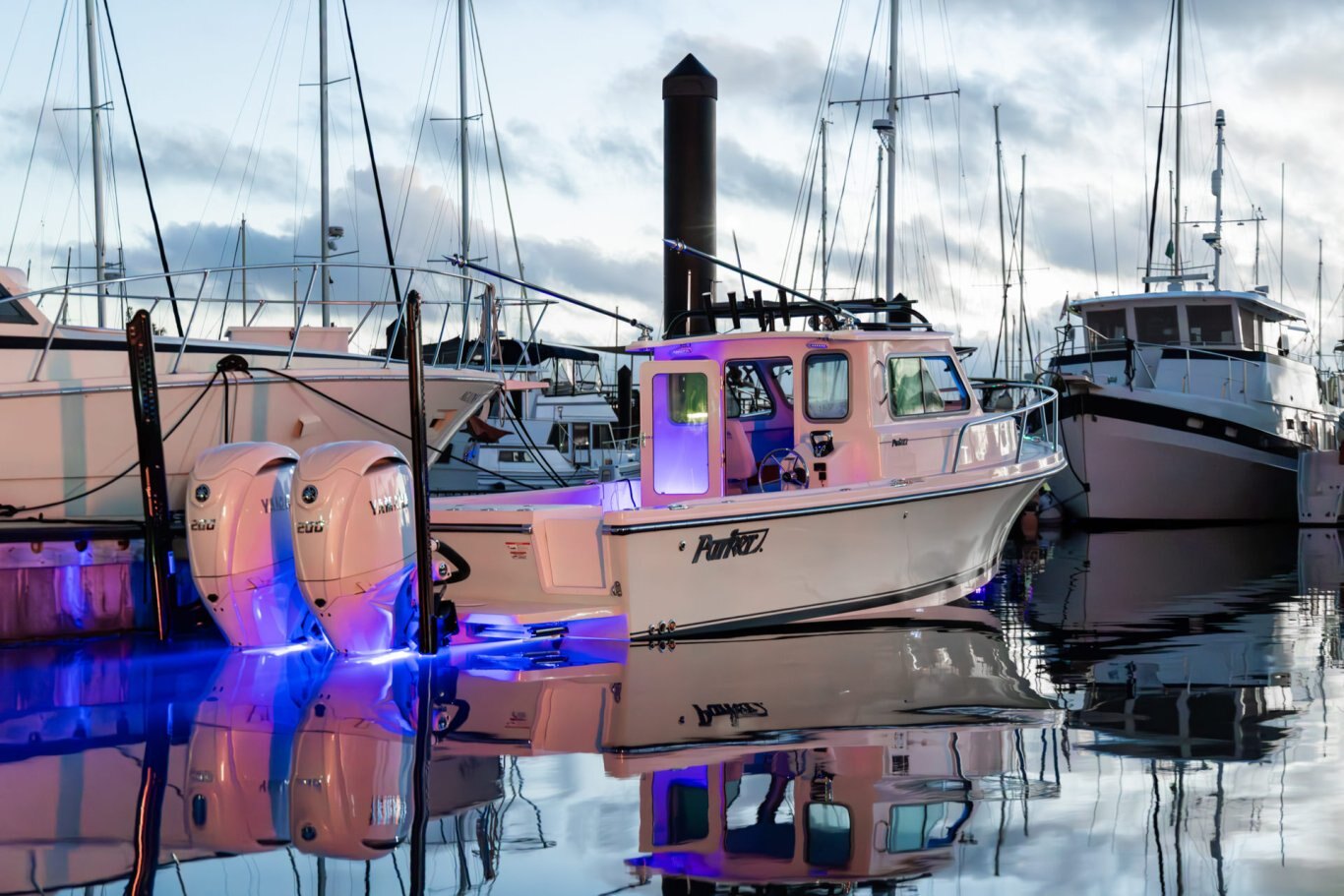 2026 Parker 247 EXPLORER