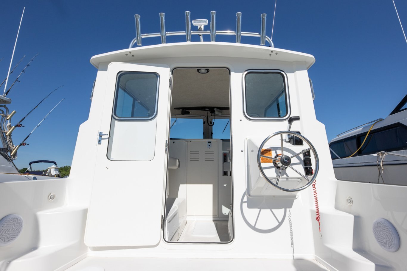 2026 Parker 257 EXPLORER