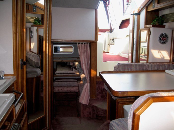 1989 SEARAY SUNDANCER 300