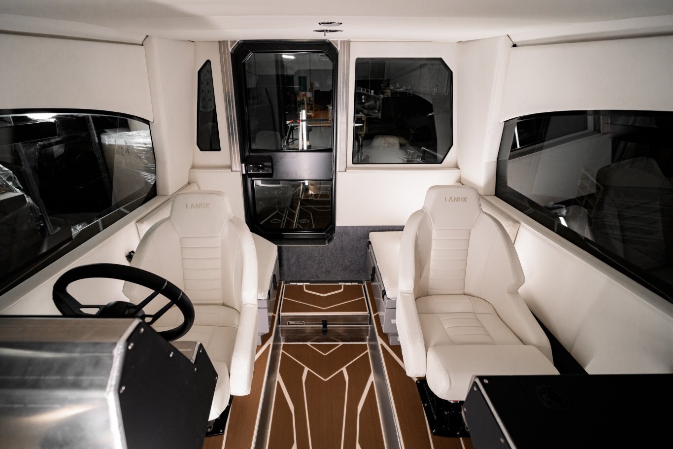 2026 LANDX X6 COTTAGE EDITION TORONTO BOAT SHOW