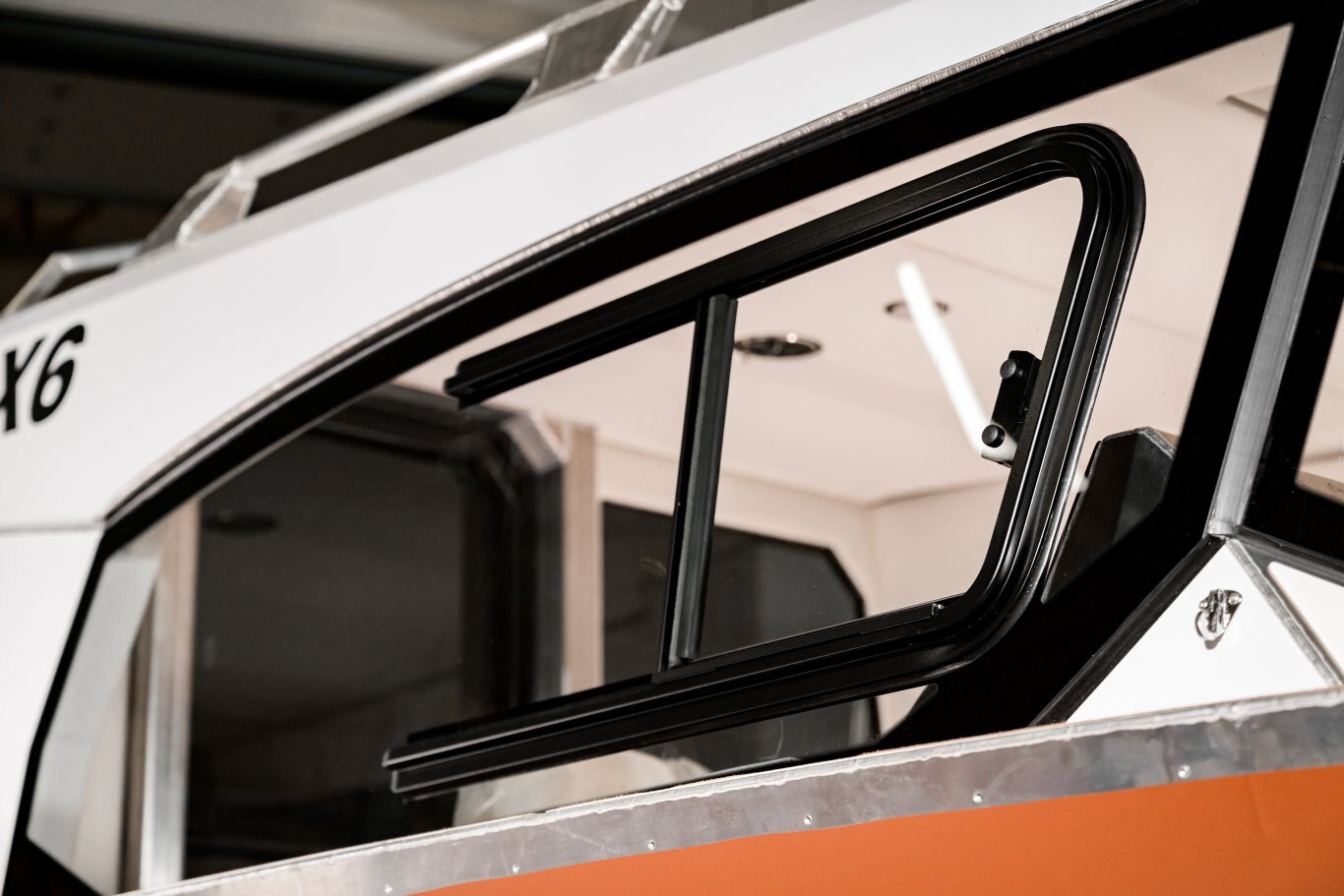 2026 LANDX X6 COTTAGE EDITION TORONTO BOAT SHOW