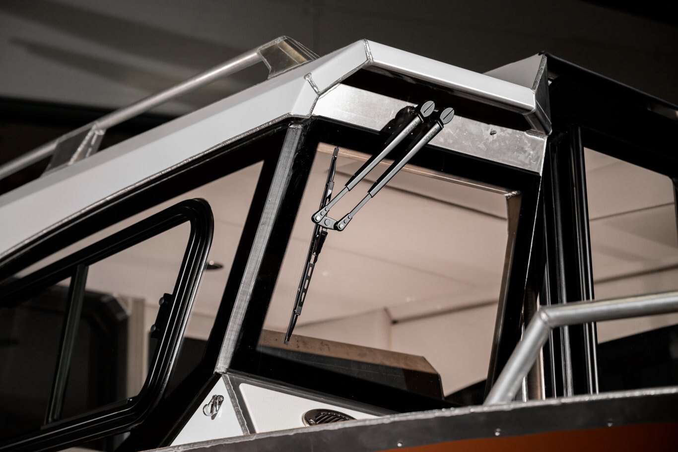 2026 LANDX X6 COTTAGE EDITION TORONTO BOAT SHOW