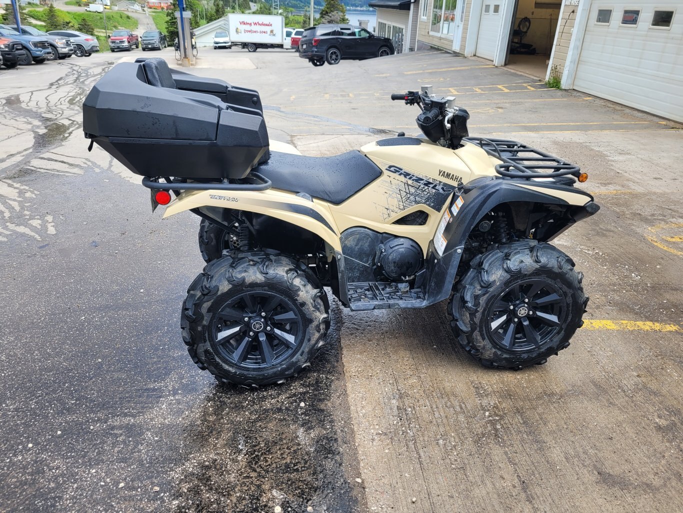 2023 GRIZZLY EPS SE WITH STORAGE BOX