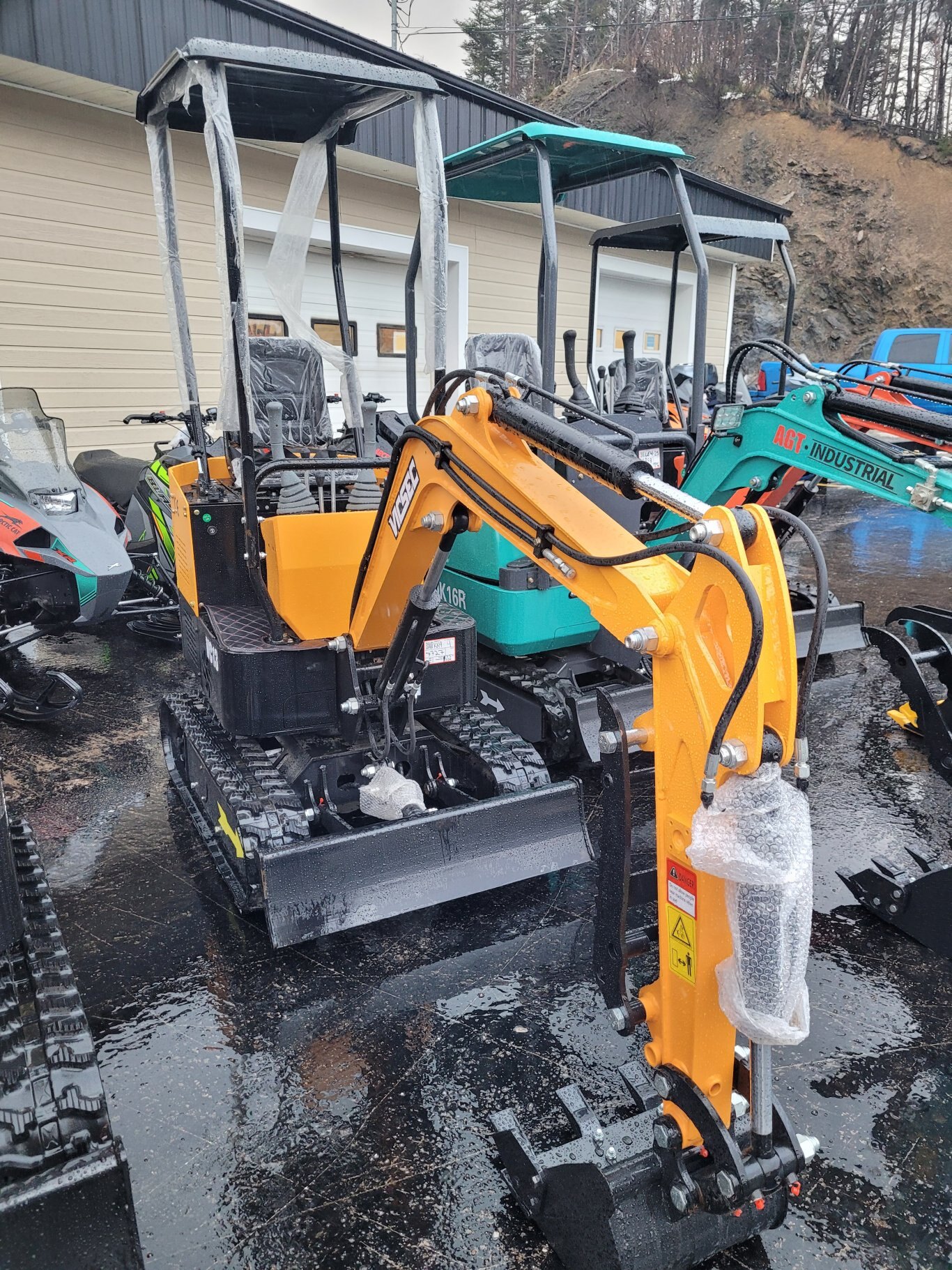 2024 VICSEC VC 13 Mini Excavator