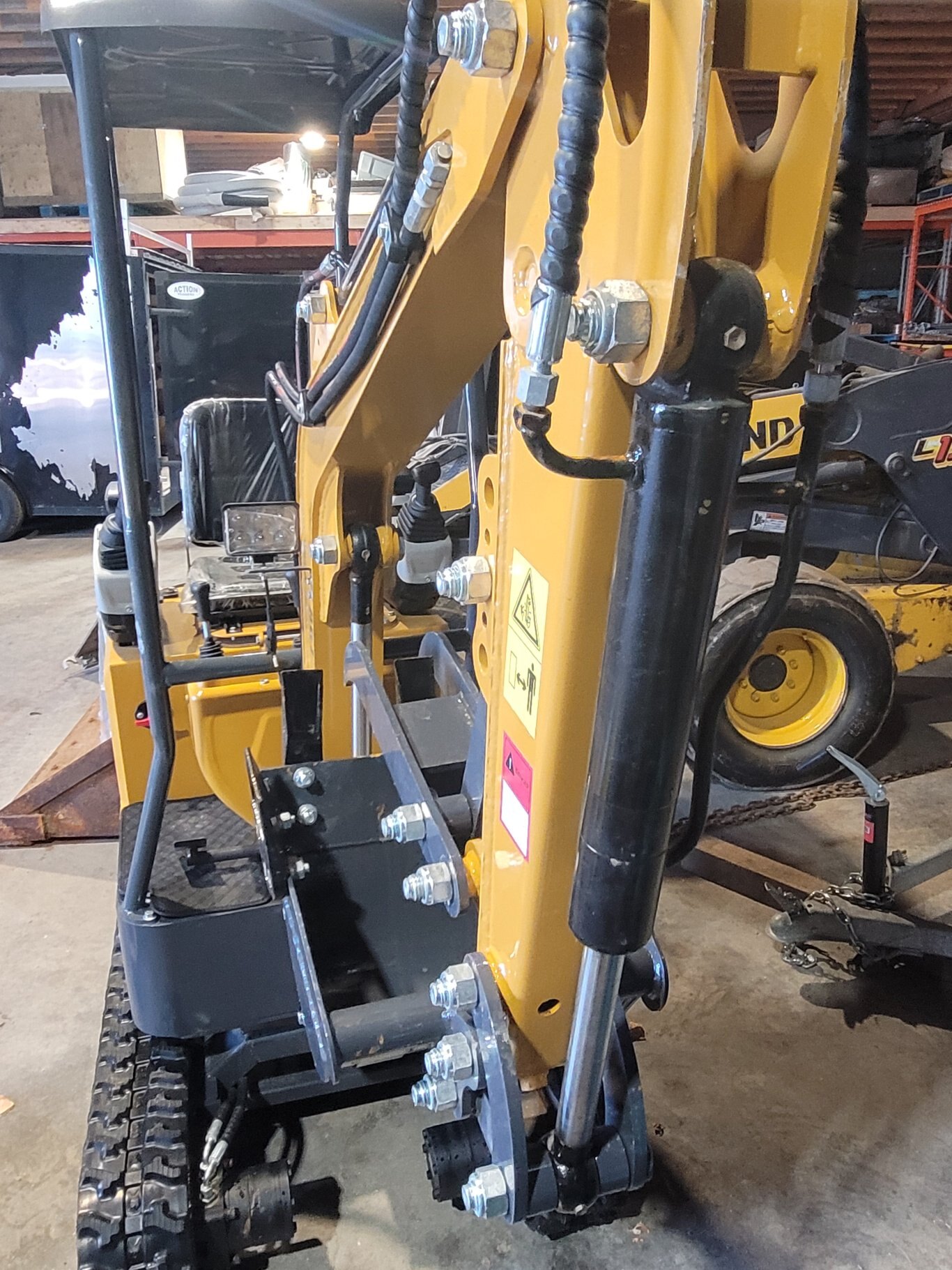 2025 AGT MX12 (Z) MINI EXCAVATOR