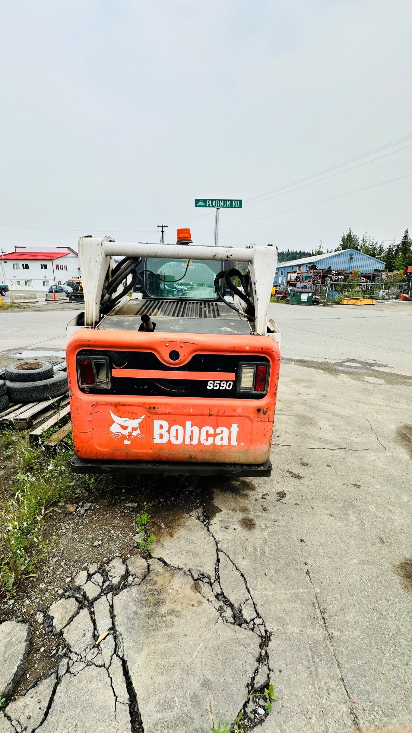 Bobcat S590 Skid Steer Loader