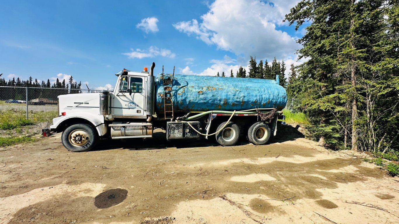 Western Star Tandem Water Truck