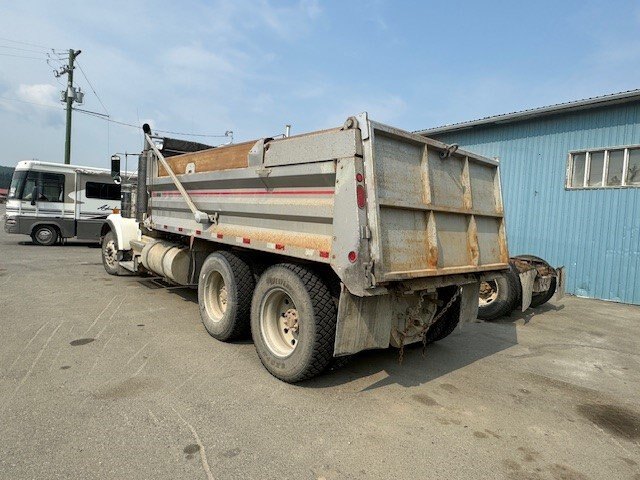 Kenworth Tandem Dump Truck