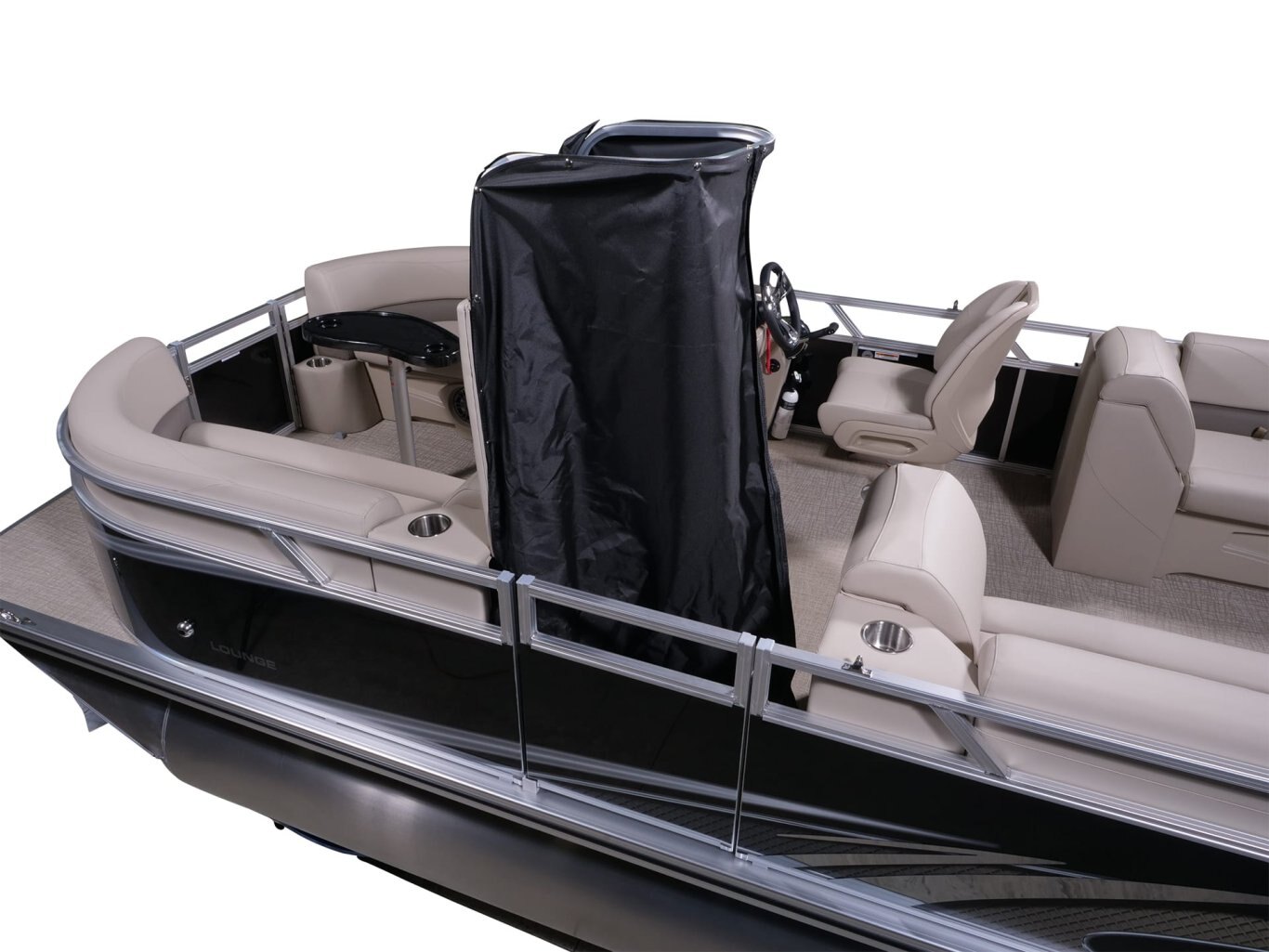 Legend Boats Q Series LE 21 lounge