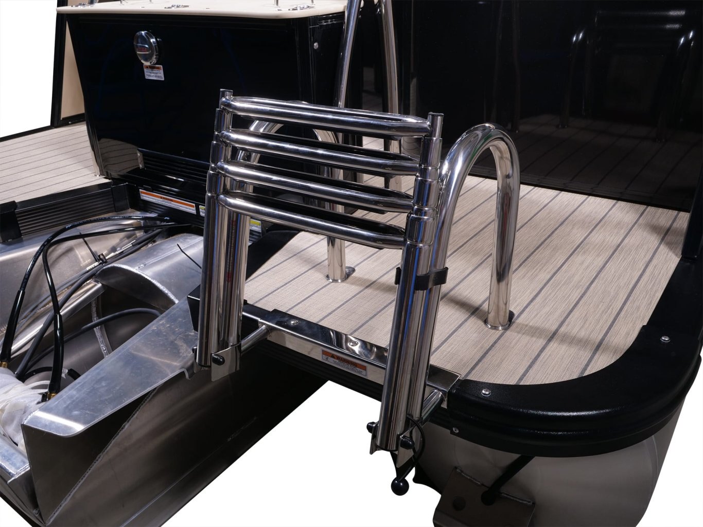 Legend Boats V Series Lounge Sport Pro