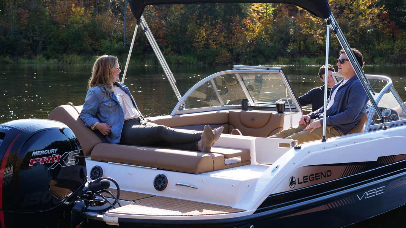 Legend Boats Vibe D21 FW