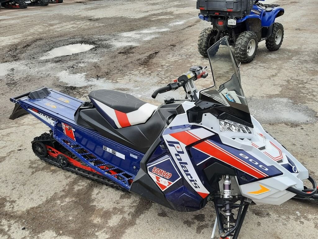 2018 Polaris Switchback Assault800H.O. Cleanfire 144Electric 1.6 Cobra SnowCheck