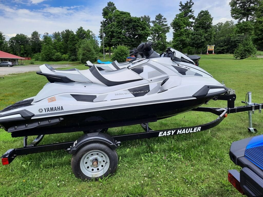 2024 Yamaha Waverunners VX Cruiser HO with Audio