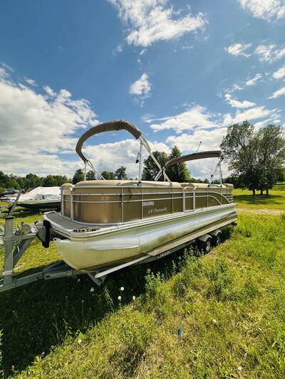 2012 Bennington 115HP Yamaha 4 Stroke