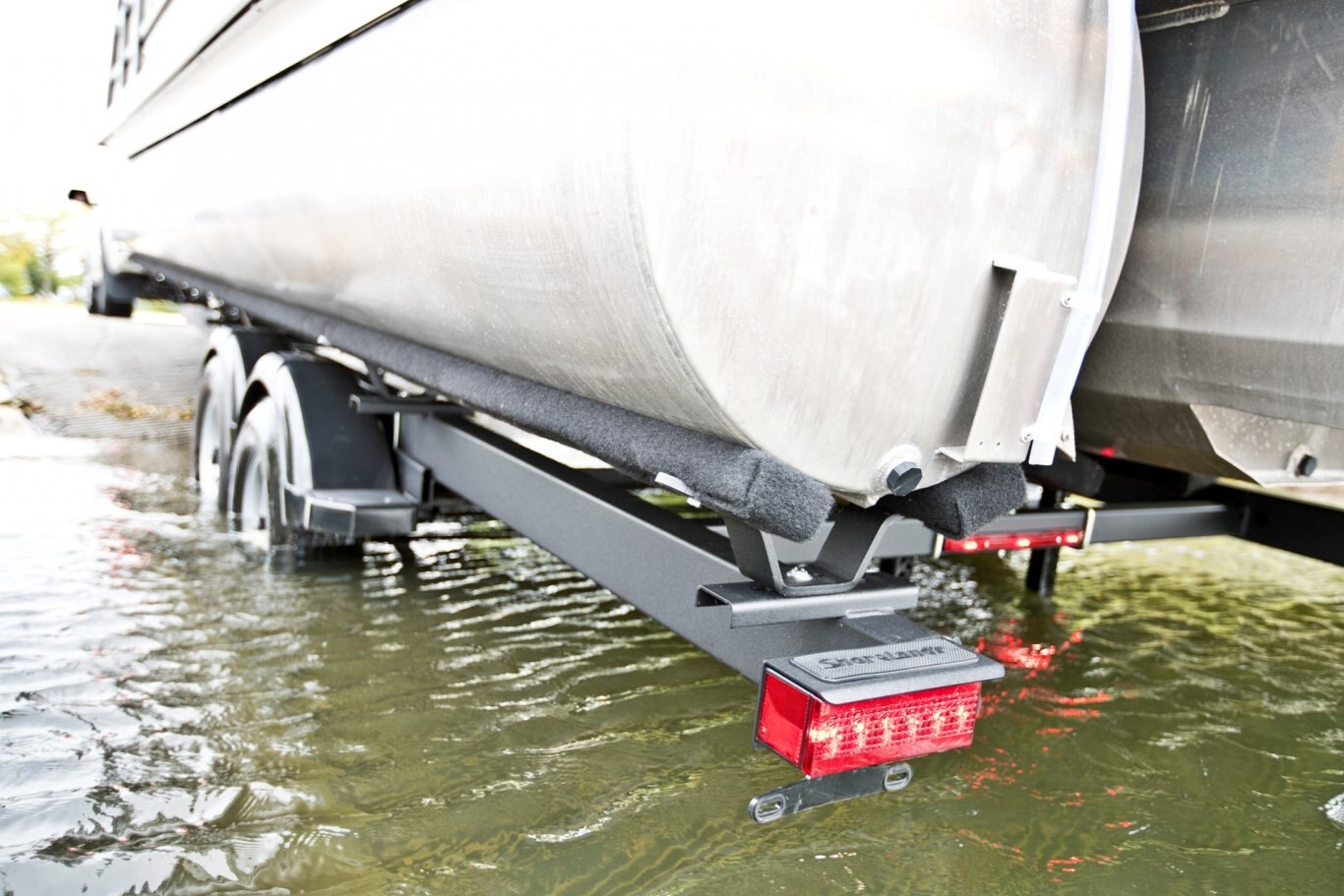 ShoreLand'r Pontoon Trailers