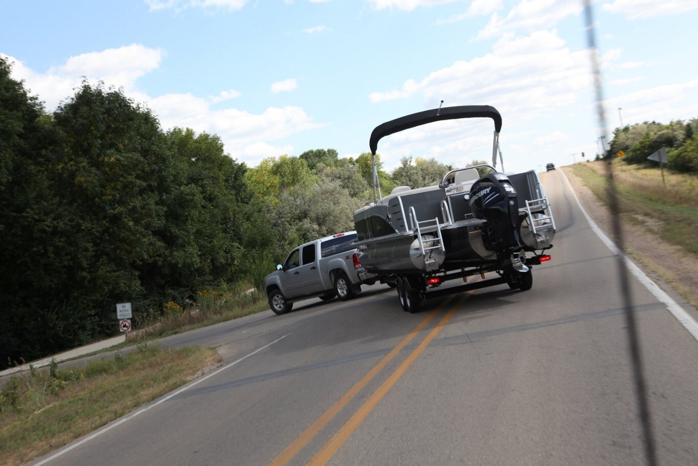 ShoreLand'r Pontoon Trailers