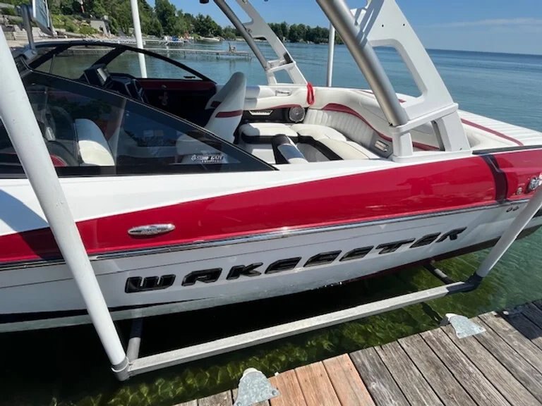 2016 Malibu Wakesetter 22MXZ