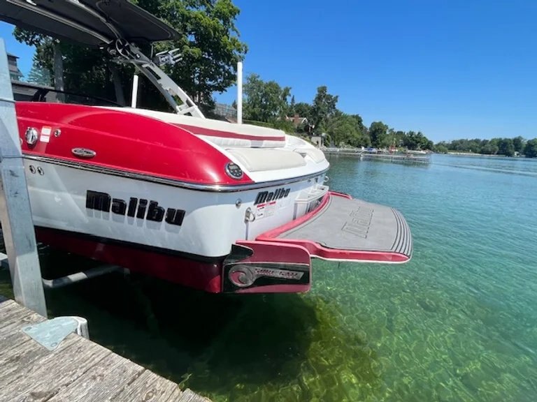 2016 Malibu Wakesetter 22MXZ