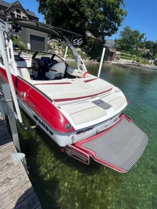 2016 Malibu Wakesetter 22MXZ