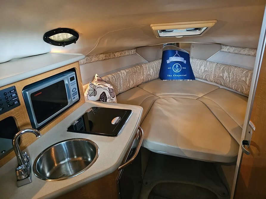 2006 Chaparral 240 Signature