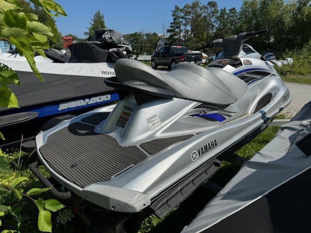 Yamaha VX Cruiser & VX Cruiser 2013