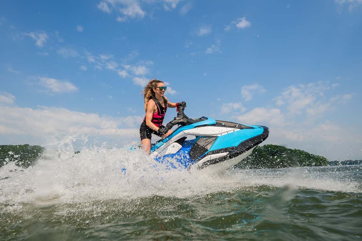 2026 Yamaha JetBlaster DLX 3 UP Azure Blue/White