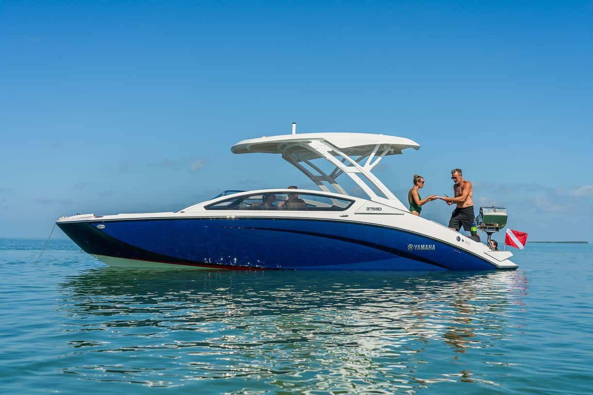 2027 Yamaha 275SD Dolphin Grey