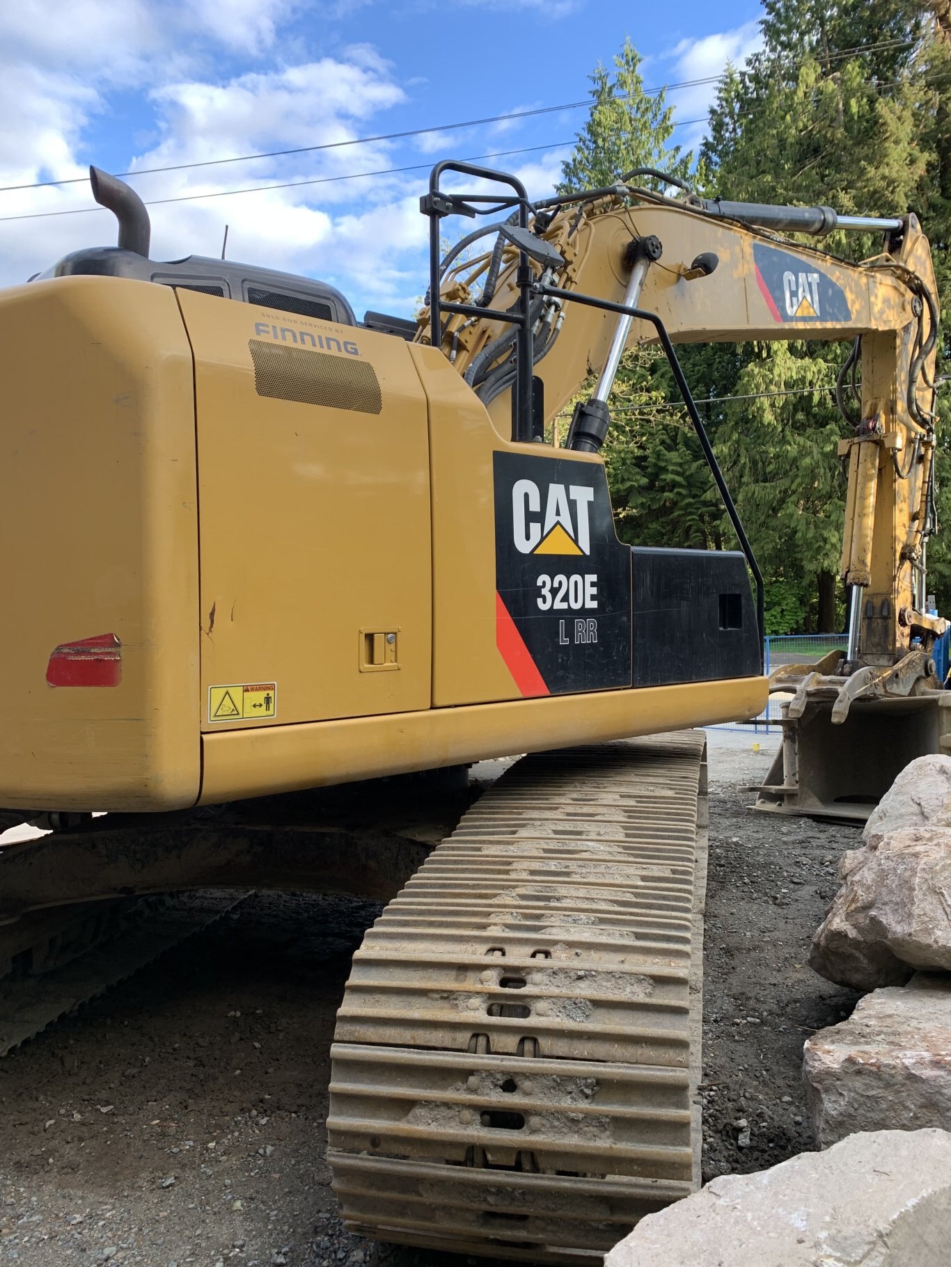 2014 Caterpillar 320ERR Excavator