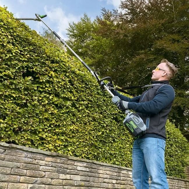 EGO Power+ Multi Head Combo Kit; 20 Hedge Trimmer, Power Head, 2.5Ah battery and standard charger MHT2001