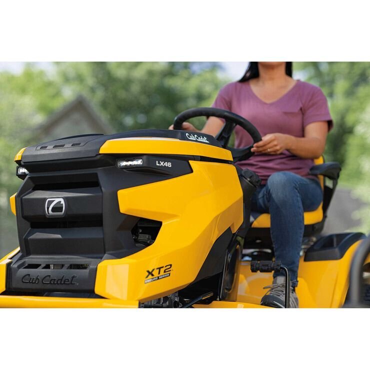 Cub Cadet XT2 LX46