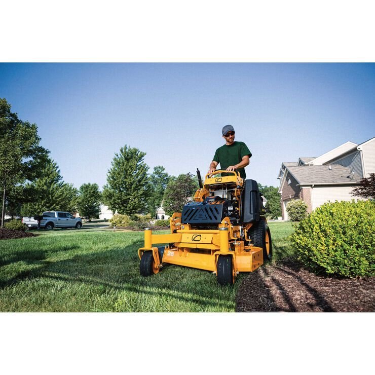 Cub Cadet PRO X 636
