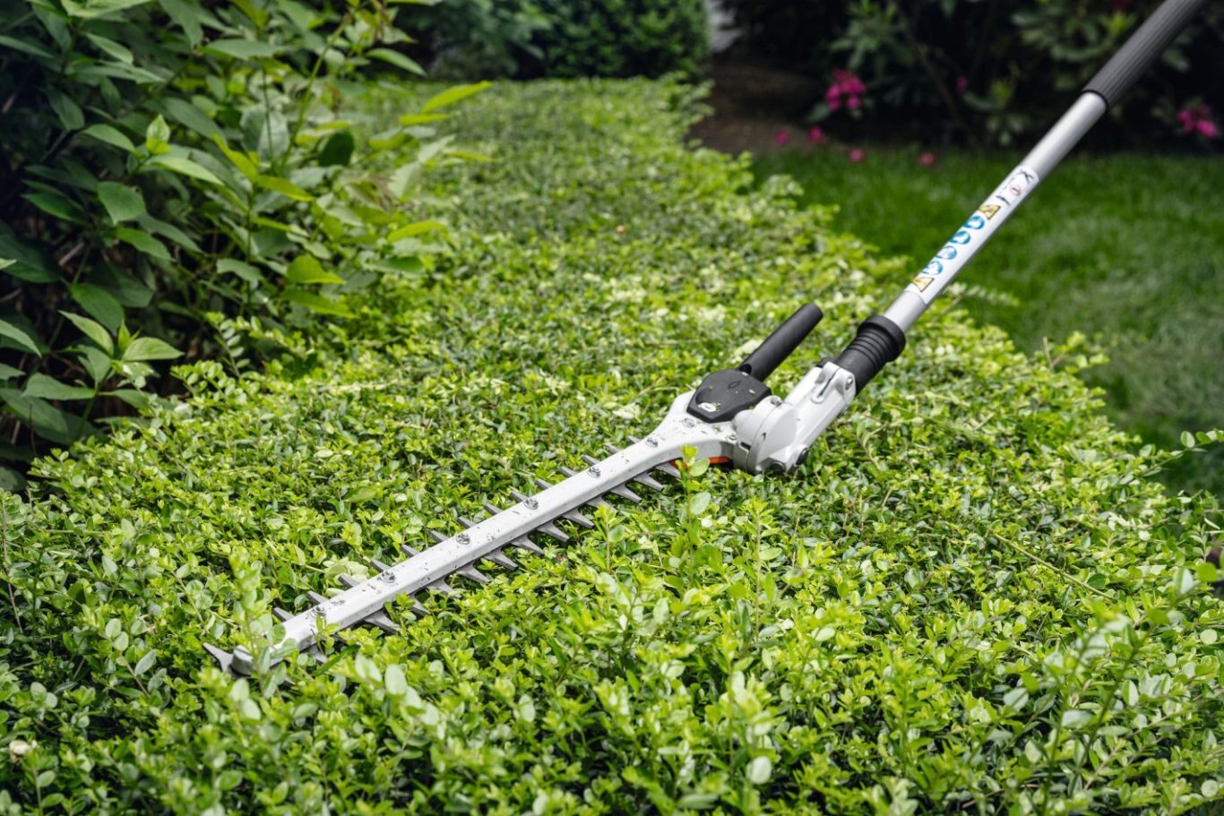 STIHL HL KM 145° Adjustable Hedge Trimmer Attachment