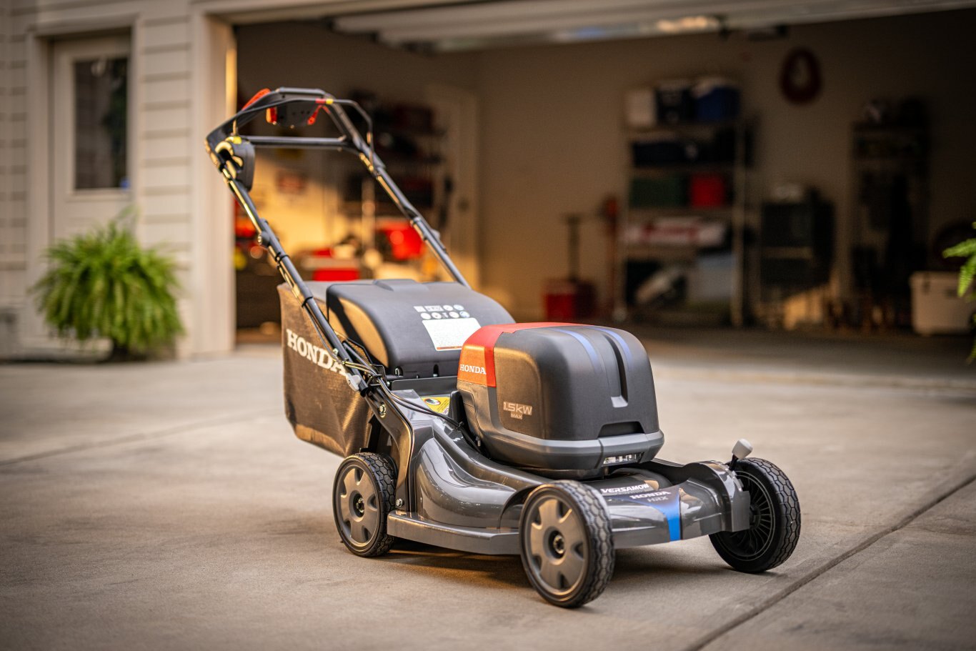 Honda Battery Lawn Mower HRN BV 1.5 kW