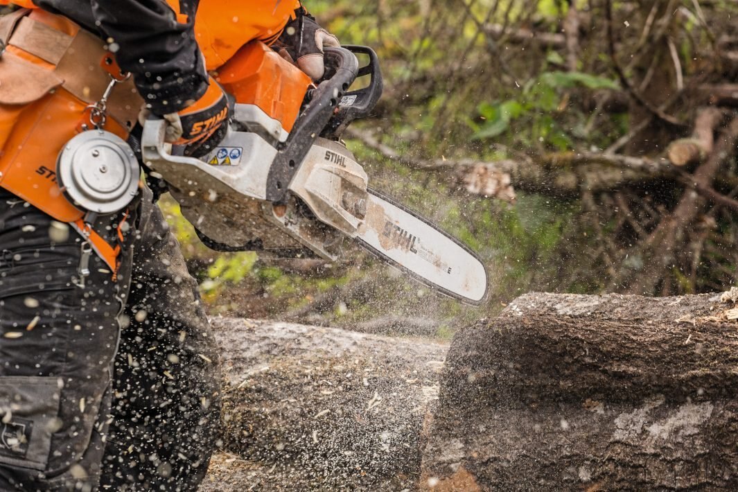 STIHL MS 362 C M CHAINSAW 16 11402000501
